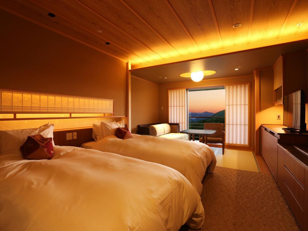 Arima Grand Hotel Kobe Exteriör bild